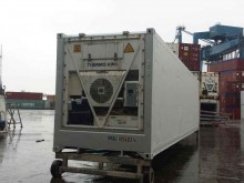 Рефконтейнер Thermo King 40 футов 2001 года RRSU 5458441 в Салехарде
